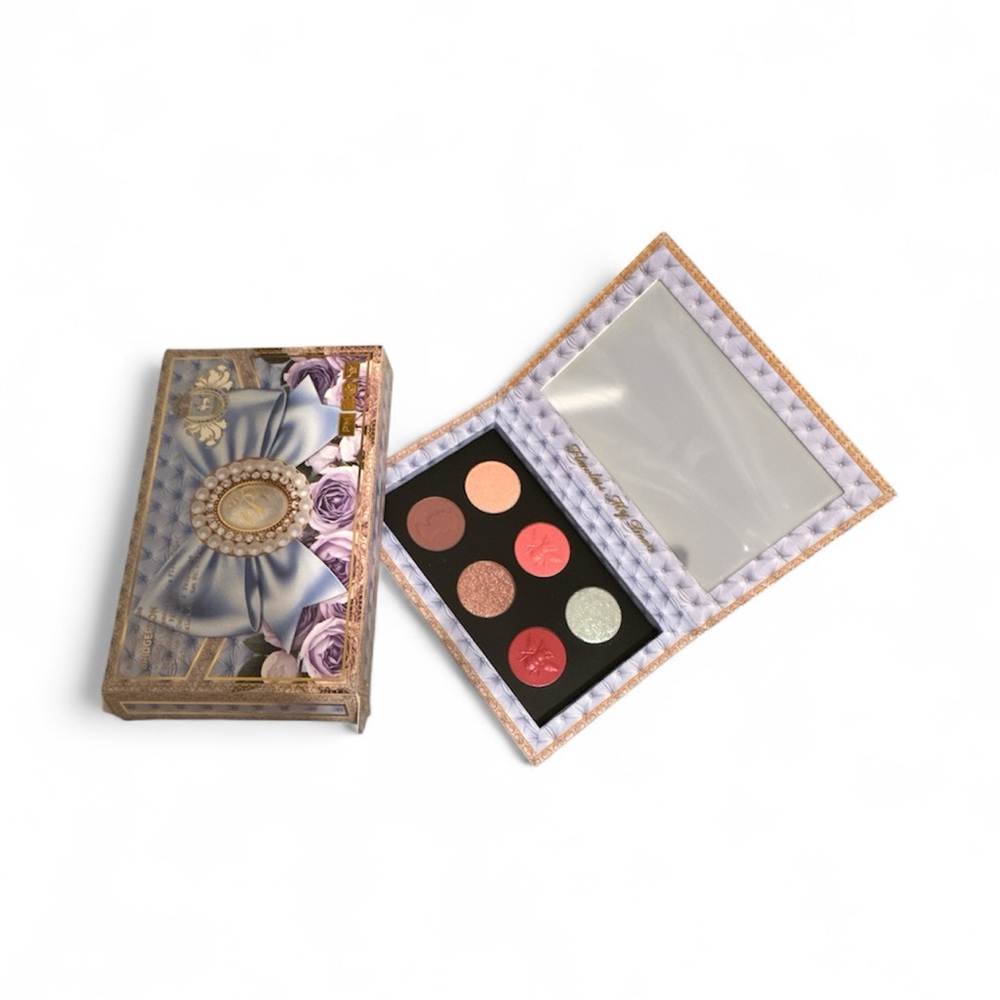 Pat McGrath Labs X Bridgerton MTHRSHP:
Diamond Of The First Water
Palette - Picture 2 of 2